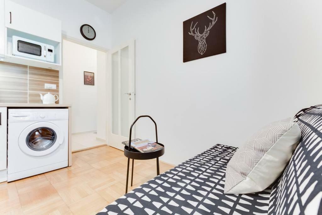 Alex Apartmán